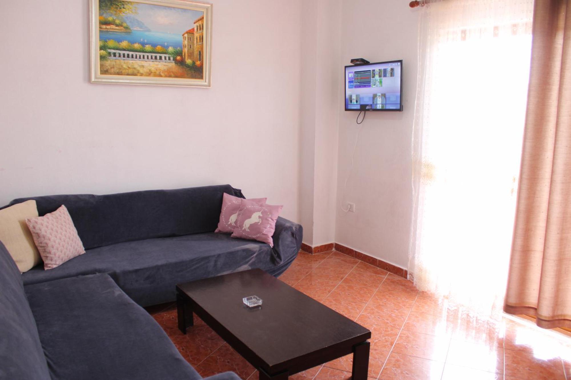 Crew Hostel Tirana Zewnętrze zdjęcie