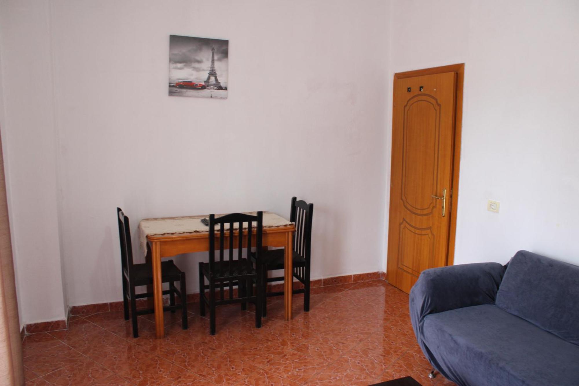 Crew Hostel Tirana Zewnętrze zdjęcie