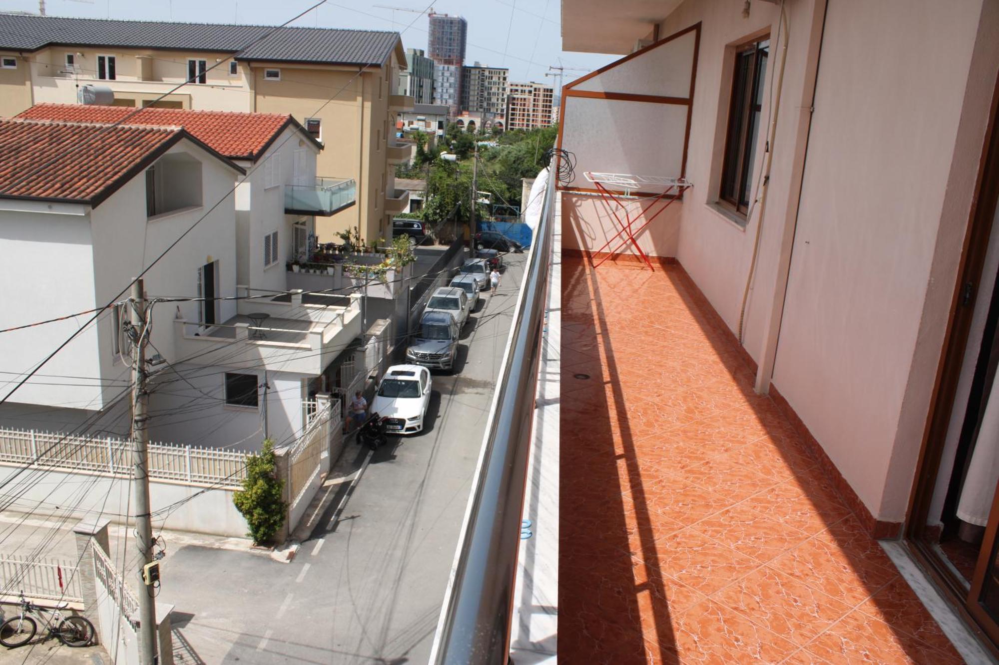 Crew Hostel Tirana Zewnętrze zdjęcie