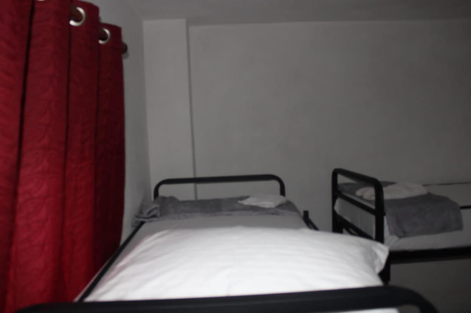 Crew Hostel Tirana Zewnętrze zdjęcie